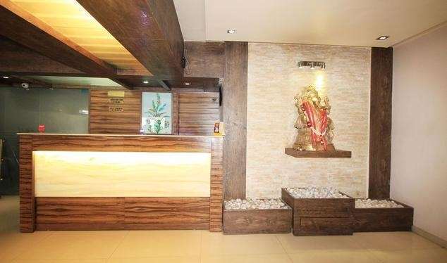 Hotel Eden Ahmedabad Interior photo